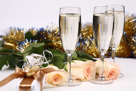 Happy New Year - nice, roses, gift, glasses, photography, champagne, rose, cool, box, decorations, holiday, cheers, drink, happy new year, merry christmas, beautiful, garlands