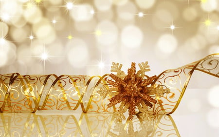 Golden ribbon - new year, photography, lovely, garland, christmas, holidays, decorations, golden, cute