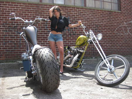 Living The Mi Vida Loca - bikers, harleys, choppers, motorcycles