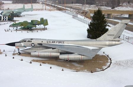 Convair B-58 Hustler - united states air force, vietnam war, bombers, us air force