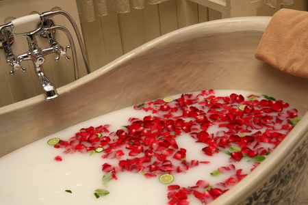 relax - nice, roses, peaceful, rose, calm, fragrant, cool, bath, beautiful, interior, leaves, flowers, relax