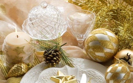 Christmas Candle & Balls - table ware, burning, decoration, christmas balls, beautiful, gold, candles, vine glass