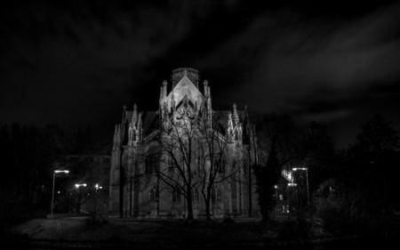 still of the night - gothic, white, dark, black