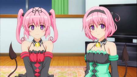 Nana & Momo - kawaii, love, lolita, devilke, motto to love ru, red, green, alien, motto, nana, tv, momo, pink hair