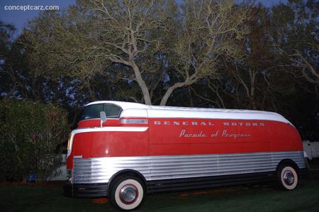 GMC Futurliner - concept, red, futurliner, gmc