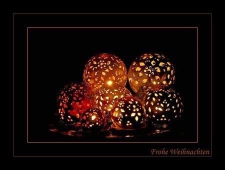 Christmas Lightining - lightining, red, beautiful, night, chrismas balls