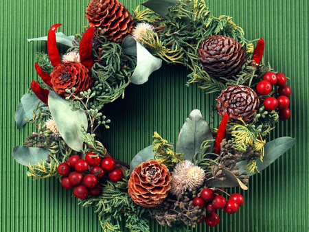 wreath - christmas, wreath, holiday, green, pinecones, decorations