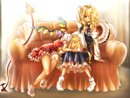 Marisa & Flandre - flandre scarlet, wings, vampire, couch, witch, marisa kirisame, touhou, dress, blonde