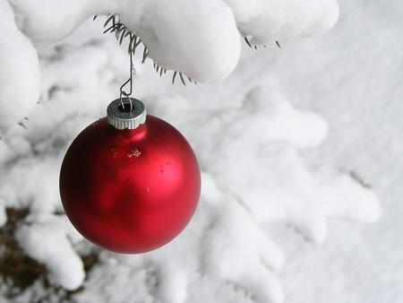 Christmas red ball - beauty, xmas, light, magic, ball, lovely, hollidayes, christmas, white, balls, happy new year, merry christmas, holliday, red, snow, lights