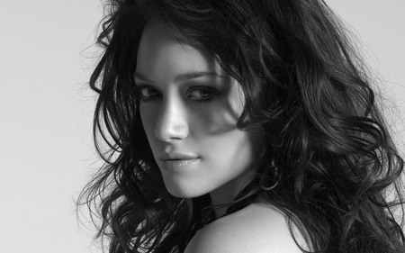 Hilary Duff - actresses, hilary duff, people, music, singer, black and white, songwriter, entertainment, beautiful, celebrity