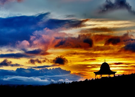 Winter Sunset, Dundee, Scotland - clouds, winter, sunset, nature, scotland, sky, dundee