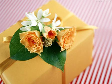 Beautiful Gift with Flowers - flowers, white, gift box, yellow, beautiful, bouquet