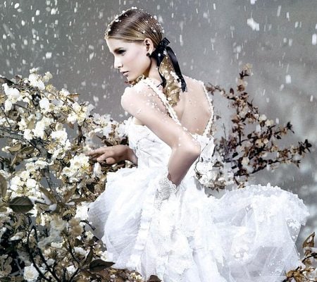 Snow beauty - woman, white, beauty, nice, snow