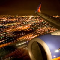 ariplane engine in flight