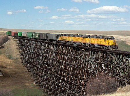 Rattling Rails - train, tracks, bridge, rails