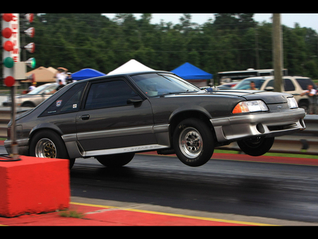 Mustang Air - wheelie, mustang, car, ford, race