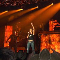 Gretchen Wilson with VanZant