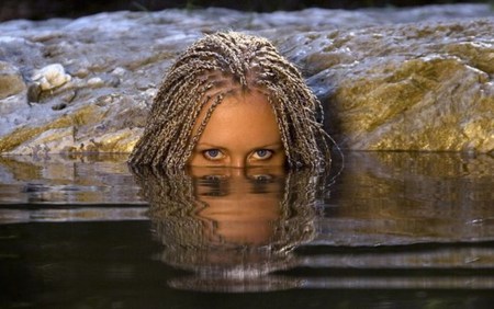 Four Eye's - water, eye, hair, rocks