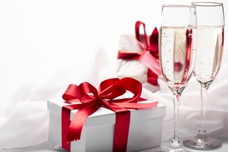 Champagne - elegantly, happy new year, beautiful, photography, photo, cool, drink, harmony, champagne, glasses, holiday, box, nice, gift