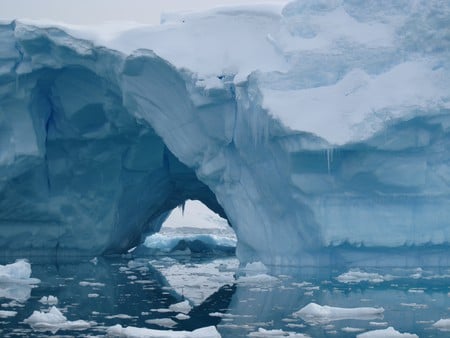 Gateway Through Iceberg - gateway, sky water, ocean, iceberg, light blue, poles, cold, floating, hole