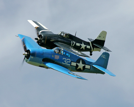 Grumman Hellcats - fighter, ww2, grumman, war, navy, hellcat, us