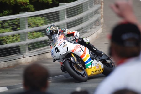 Ian Hutchinson - fireblade, i o m tt, ian hutchinson, honda