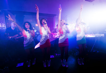 The Saturdays - girls, fun, lights, concert