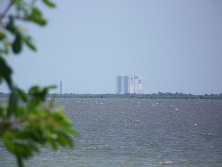 VAB Building. - space, shuttle, water, sceanery