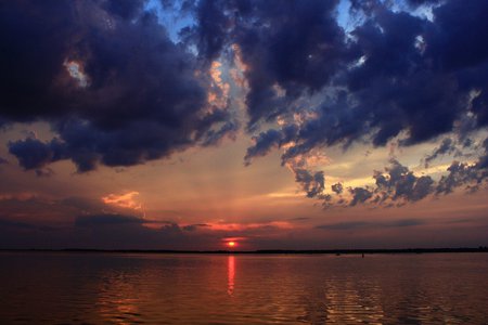 Sunrise near the lake