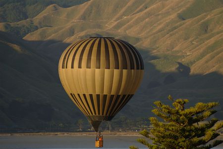 Hot air balloon contest - hot air balloon, contest, balloon, air, sky