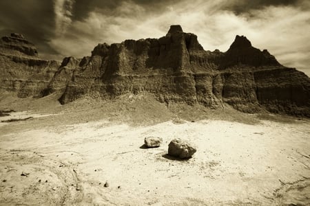 Badlands Sepia - desert, badlands, sepia, mountains, sand, rocks