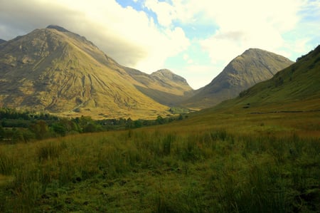 Scottish Highlands - vegetation, mountains, sky, clouds