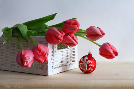 still life - nice, angel, photography, tulips, bouquet, still life, elegant, cool, holiday, ornaments, harmony, ball, christmas, beautiful, red, tulip, flowers, photo, flower