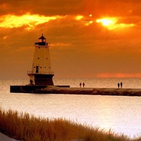 Ludington-North-Pierhead-Lighthouse