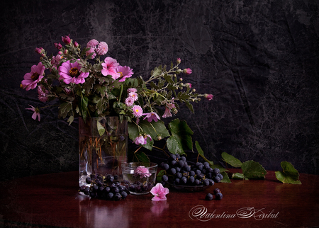 still life - vase, beautiful, photography, photo, cool, flower, still life, bouquet, harmony, flowers, grapes, fruit, nice