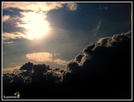 Immense Clouds - dark, sun, clouds, light, sly