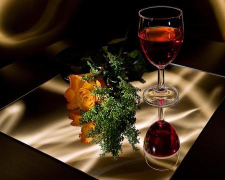 wine and reflection - drink, wine, wineglass, goldfoil, background, flower