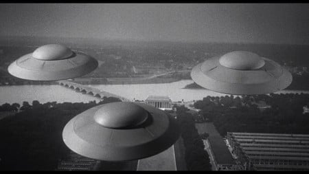 FLYING SAUCER OF THE 1951 - space, 1951, saucer, ufo