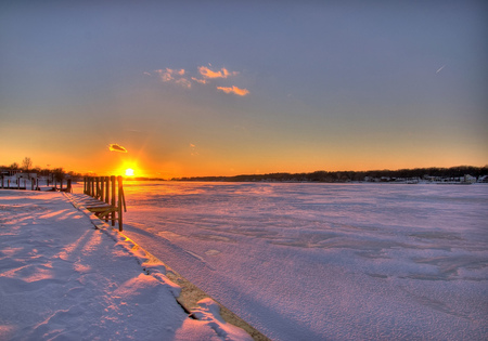 Sunset - beauty, sky, landscape, background, sun, winter, sunset, gold, sesons, nature, fench, clouds, snow, beautiful, golden