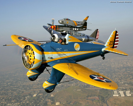 OLD WARBIRD - w, o, d, l