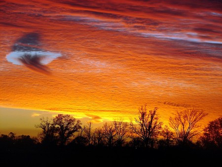 Hole in Clouds - sunset, picture, beautiful, cloud, hole