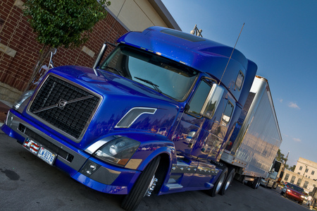 Blue Volvo - semi truck, volov, big rig, 18wheeler