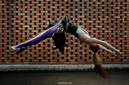 Off tthe wall - woman, sport, girl, wall, other