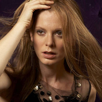 Emilia Fox
