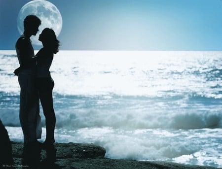 LOVERS - moon, night, ocean, lovers