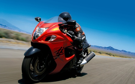 Hayabusa - 2008, red, suzuki, race, road, driver, 2560x1600, action, bike, hayabusa