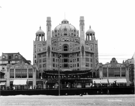 Marlborough-Blenheim Hotel - white, hotel, black, demolished, city, atlantic