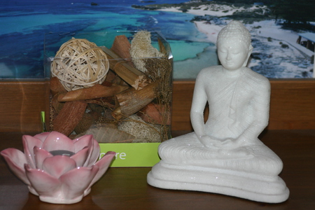 Buddha with pink Lotus