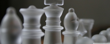 Chess - glass, simple, chess, video game, black and white, game, hd, past time, wide, photography