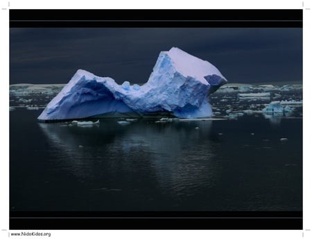 Antartica - ice, lake, mount, sky